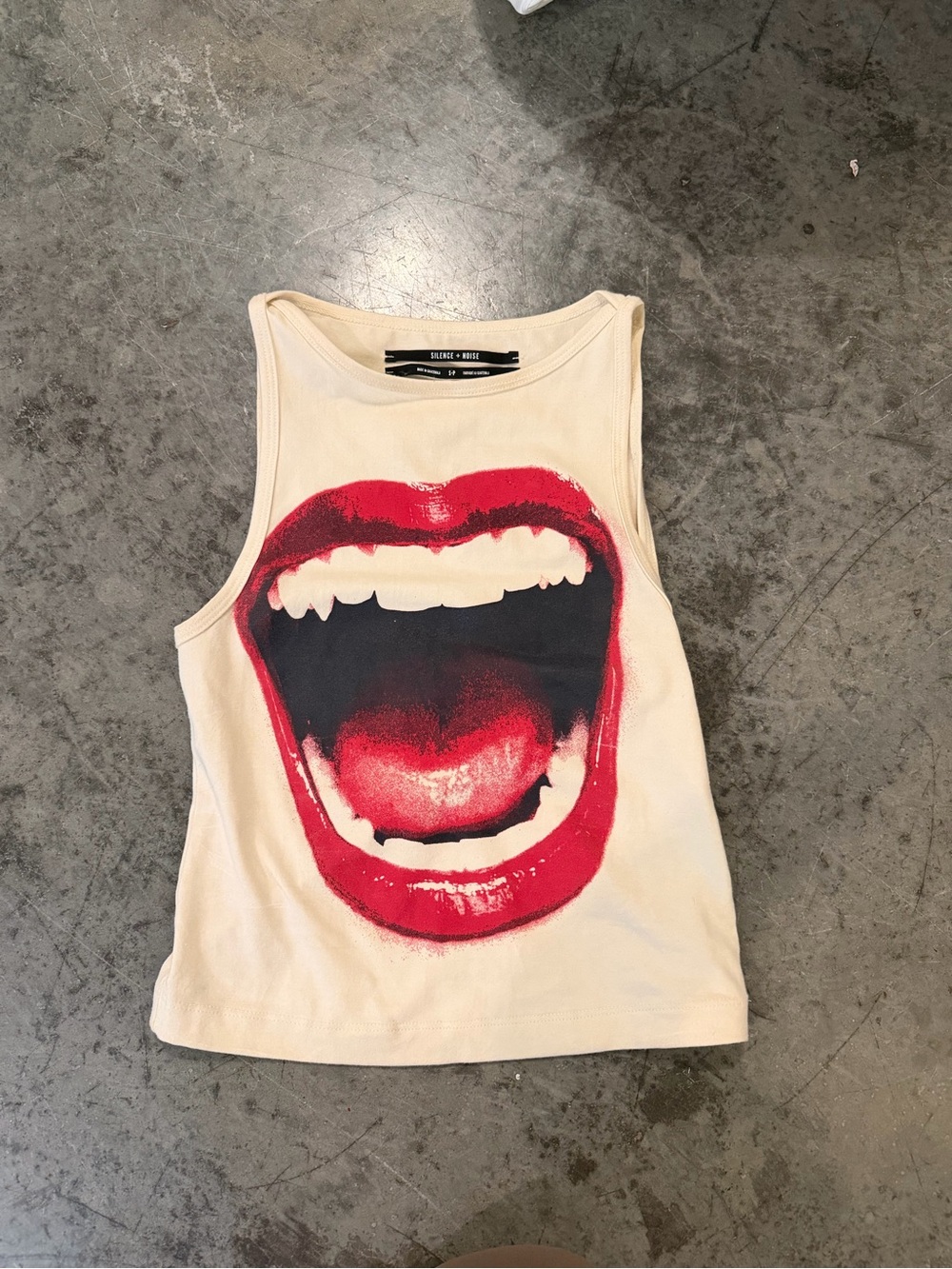 Urban Outfitters Graphic Cream Tank Top with Red Lip Print